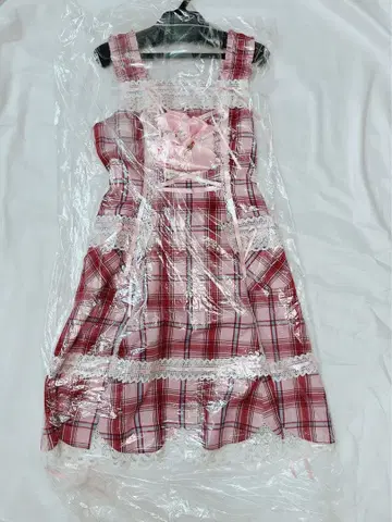 밑단 스캘럽 타탄 체크 오버롤 스커트