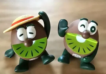 키위 브라더스 피규어 2체 세트