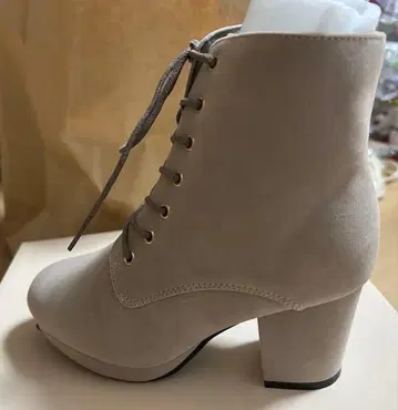 MAJESTIC LEGON 레이스업 부츠 그레이지 M 사이즈