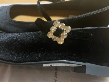 플랫 비쥬 스트랩 멜리 제인 (블랙 벨벳)