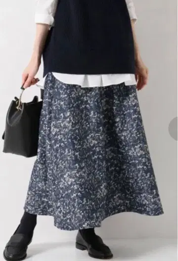 이에나 impression 플라워 컬러 스커트