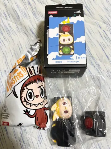 LABUBU THE MONSTERS Almost Hidden 시리즈