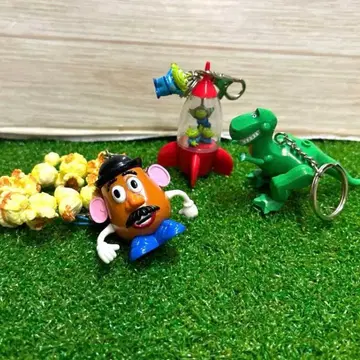 디즈니 리틀 그린맨 키체인