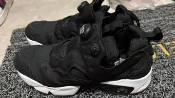 리복 인스타펌프 퓨리