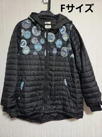 드럭 스토어즈 다운 자켓 F 사이즈 블랙 파랑