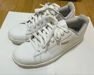 PUMA (푸마) / 화이트 스니커즈 / 24cm / woman