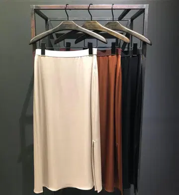 Theory 아이보리 베이지 플랫 스커트 타이트 스커트