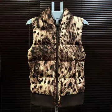 DRESS CAMP 다운 베스트 후드 레오파드 무늬 44