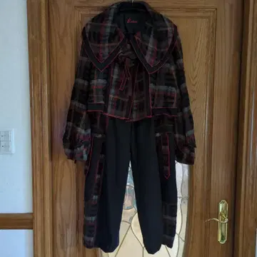 이터널 블레이즈 E-clat 체크 무늬 울 혼방 셋업