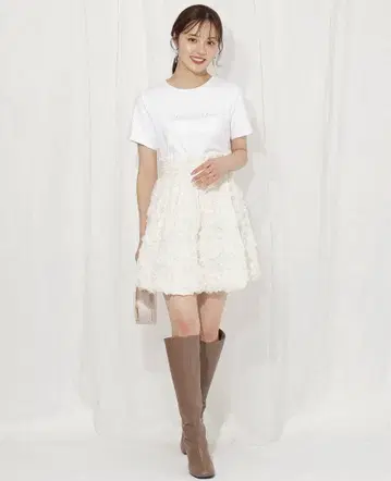 윌 셀렉션 플라워 레이스 벌룬 스커트