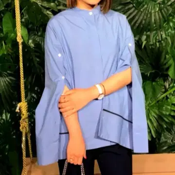 CINOH 플레어 슬리브 노카라 셔츠