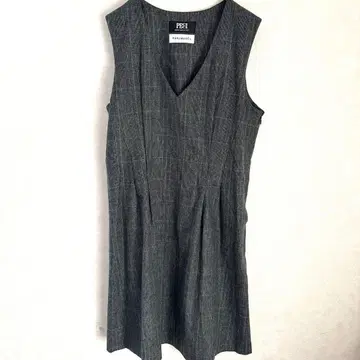 PARLMASE'L 그레이 슬리브리스 원피스