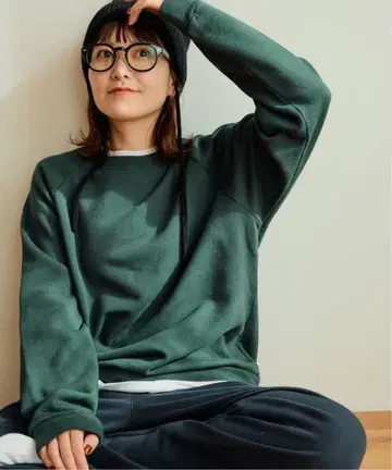 RIKA ABE x Spick & Span 플로키 프린트 맨투맨