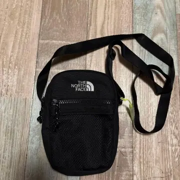 THE NORTH FACE 블랙 숄더백