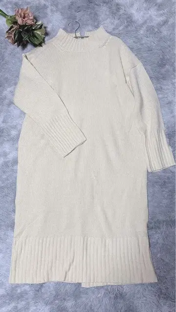 겨울에 핏타 긴팔 니트 원피스 M HONEYSUCKLE ROSE