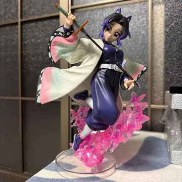 귀멸의 칼날 코쵸우 시노부 Luminasta 피규어