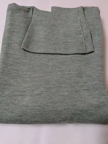 울 100% 그레이 긴팔 스웨터