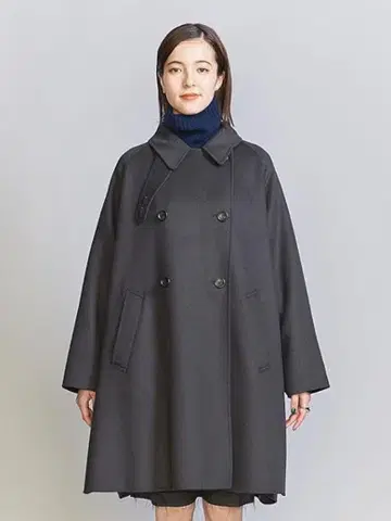 네이비 더블 브레스트 리버 코트