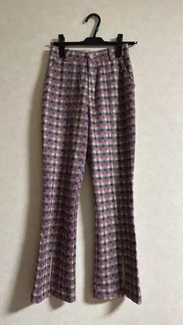 JEANASIS 지나시스 체크 팬츠