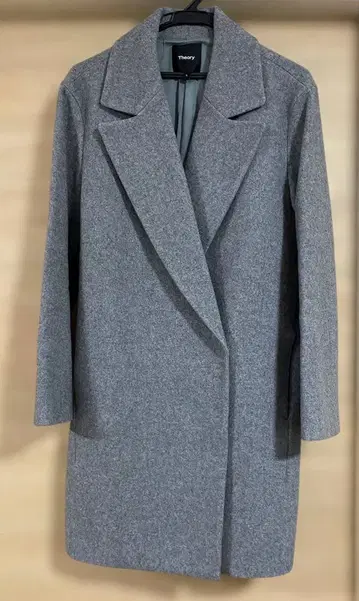 Theory 체스터 코트 S 사이즈 라무 멜톤