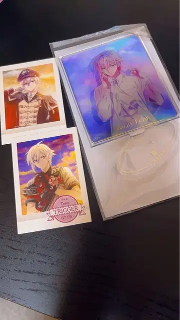 TRIGGER 쿠죠 텐 폴라로이드풍 카드 아크릴 스탠드