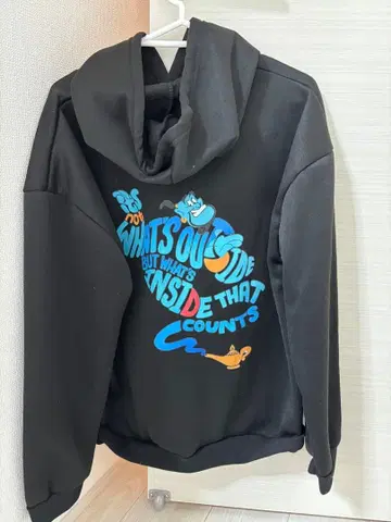 알라딘 지니 후드티