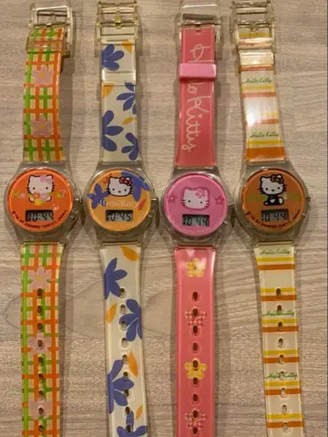 1997년제 당시품 가동품 헬로키티 손목시계 세트
