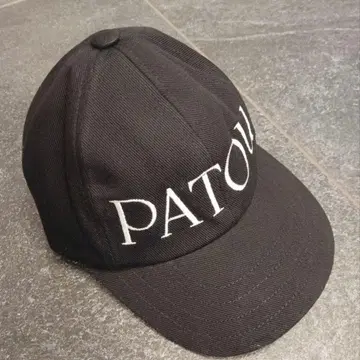 PATOU 블랙 캡