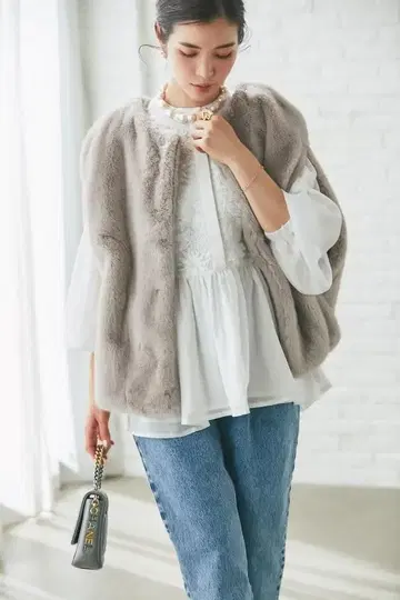 SEVENTEN 에코 퍼 판초 그레이지 사이즈 S