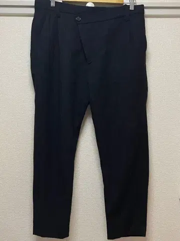 플라보아 블랙 테이퍼드 팬츠