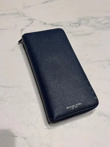 MICHAEL KORS 장지갑