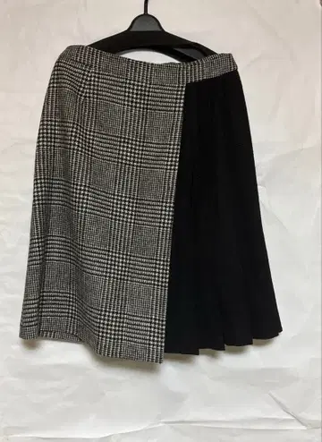 쿠미쿄쿠 하운드투스 스커트 44