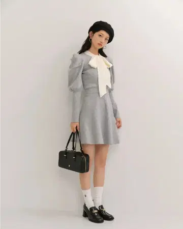 LILY BROWN 릴리 브라운 보타이 니트 셋업