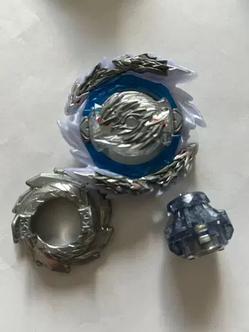 베이블레이드 버스트 길티 롱기누스