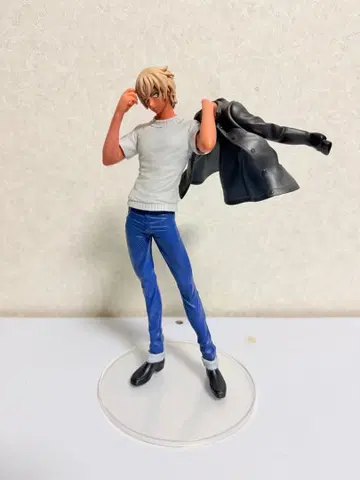 명탐정 코난 아무로 토오루 한정판 1/8 완성품 피규어(톰스샵 한정판)