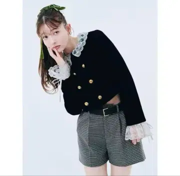 [L.B CANDY STOCK] 스캘럽 비쥬 어태치드 자켓