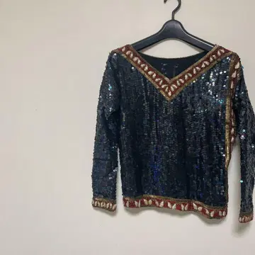 스팽글 V넥 셔츠 긴팔 상의