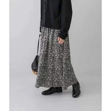 조기 할인 11/5까지 [택 포함 새상품] 플라워 프린트 개더 스커트