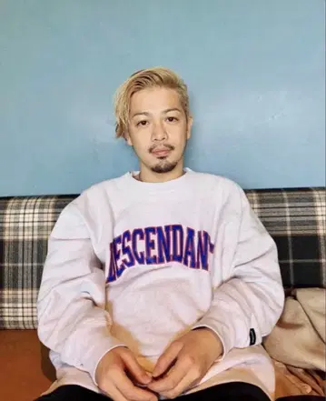 디센던트 팀 맨투맨