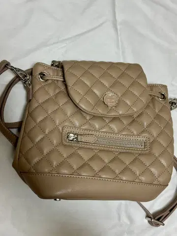 [ 새상품급 ] Riu 리우 퀼팅 백팩 숄더백 베이지