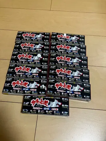 산토리 BOSS 서킷의 늑대 미니카 11상자 세트