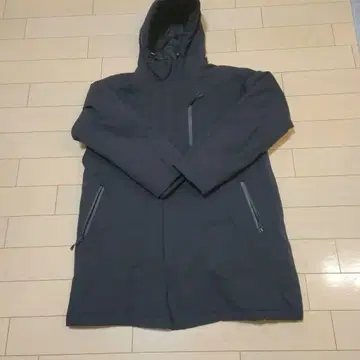 블랙 후드 부착 다운 자켓 L