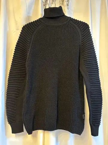 g-star raw 터틀넥 스웨터