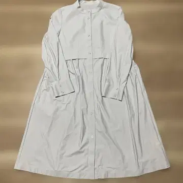 esseNtieL HIROKO BIS 코트