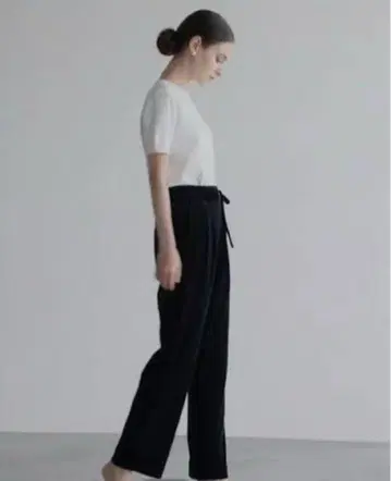 OHGA 오가 벨로아 팬츠 사이즈 M