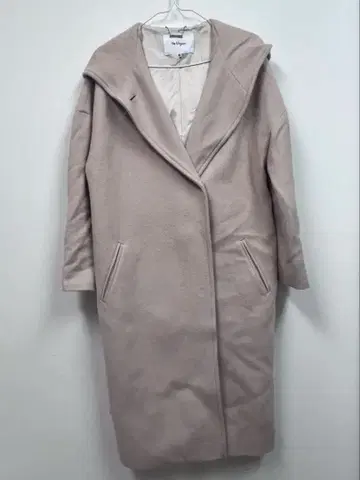 후드 부착 라이트 베이지 롱 코트