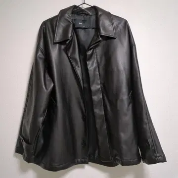 새상품급 HARE 하레 블랙 가죽 자켓 S