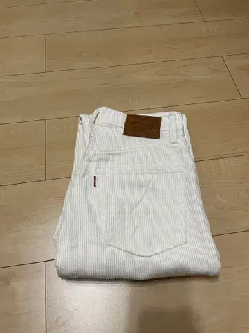 리바이스 코듀로이 팬츠 화이트