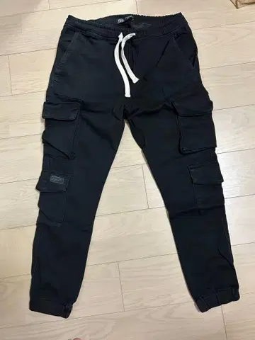 ZARA 블랙 카고 팬츠 32