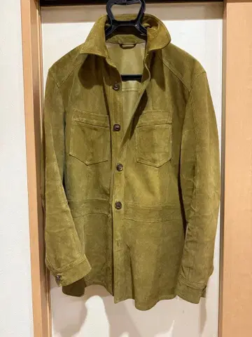 가격 대폭 인하 살바토레 페라가모 가죽 자켓